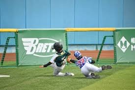 NBA最佳阵容公布：湖人球员上榜,